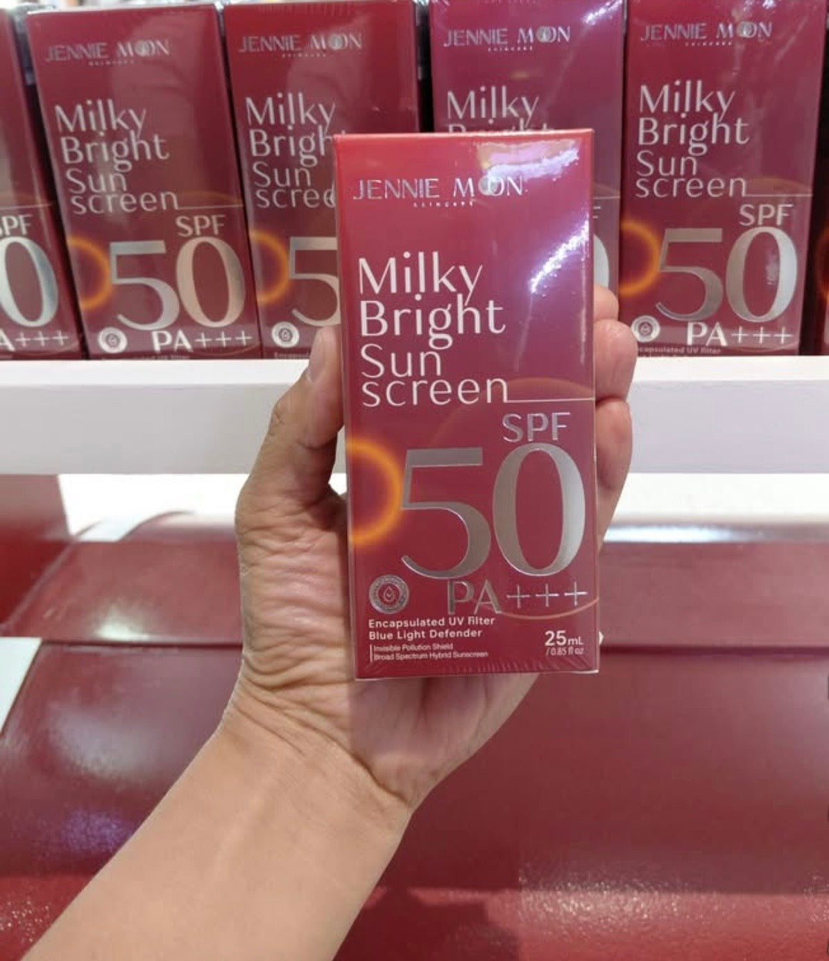 Jennie Moon Milky Bright Sunscreen SPF50 PA +++